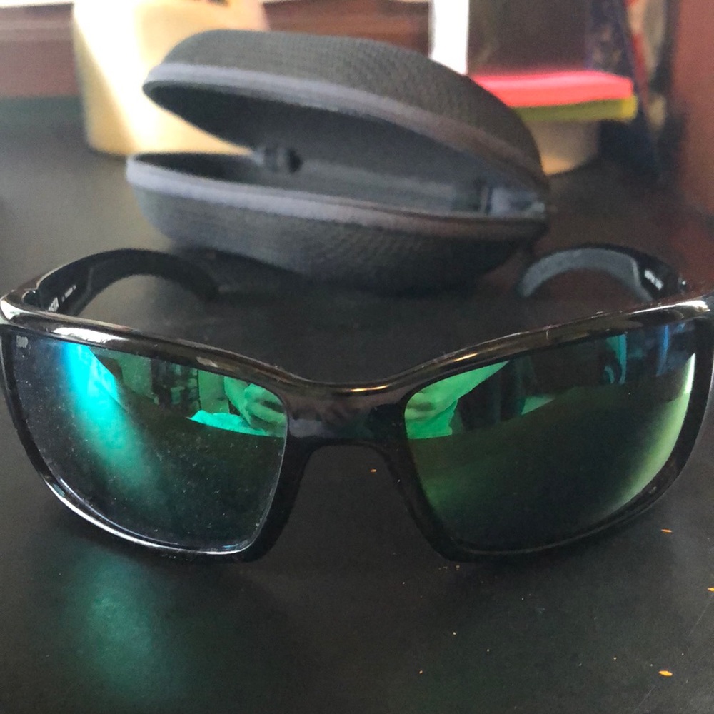 Women’s Costa Polarized Sunglasses- Medium Fit